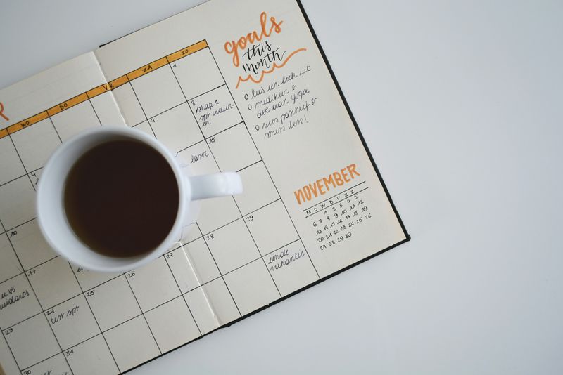 Clean desk planner showing weekly schedule layout